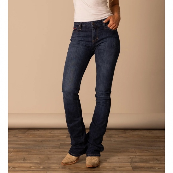 kimes Ranch chloe - Picture 2 of 3